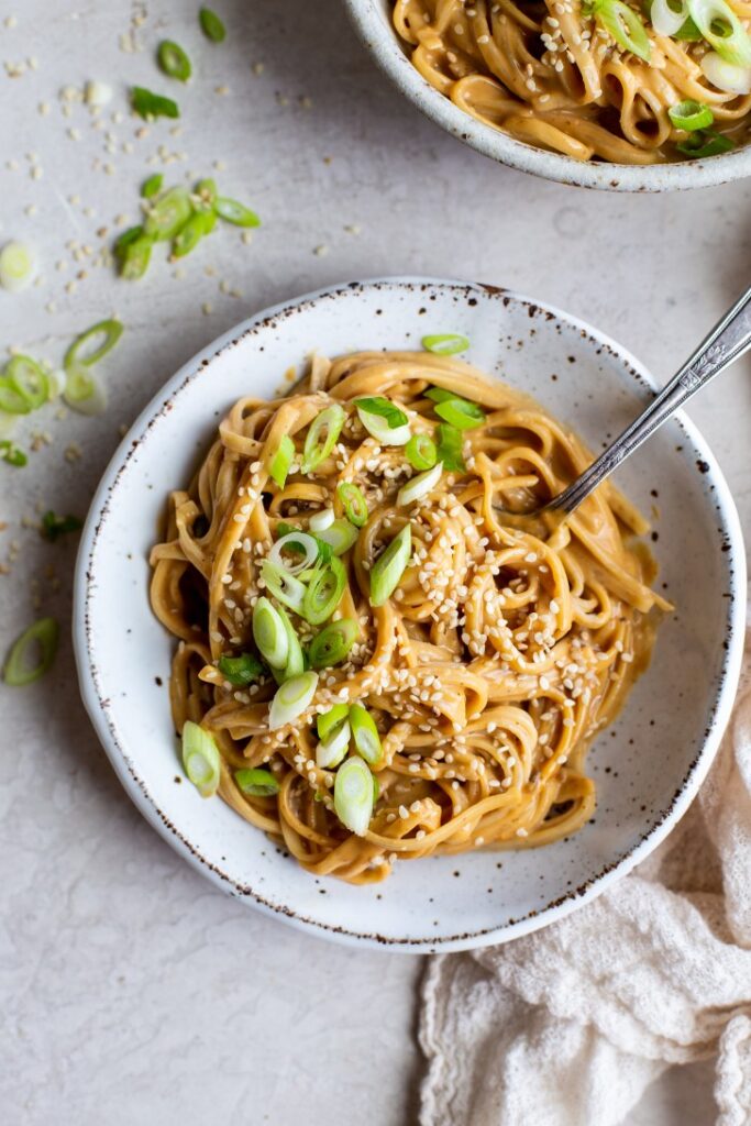 Romige ramen noodles