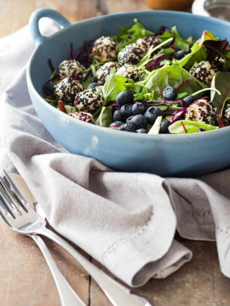 Verrassende warme geitenkaas salade