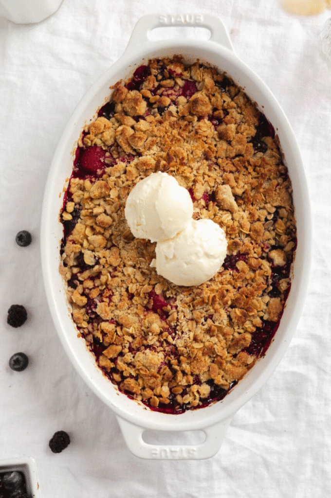 Warme bessen crumble