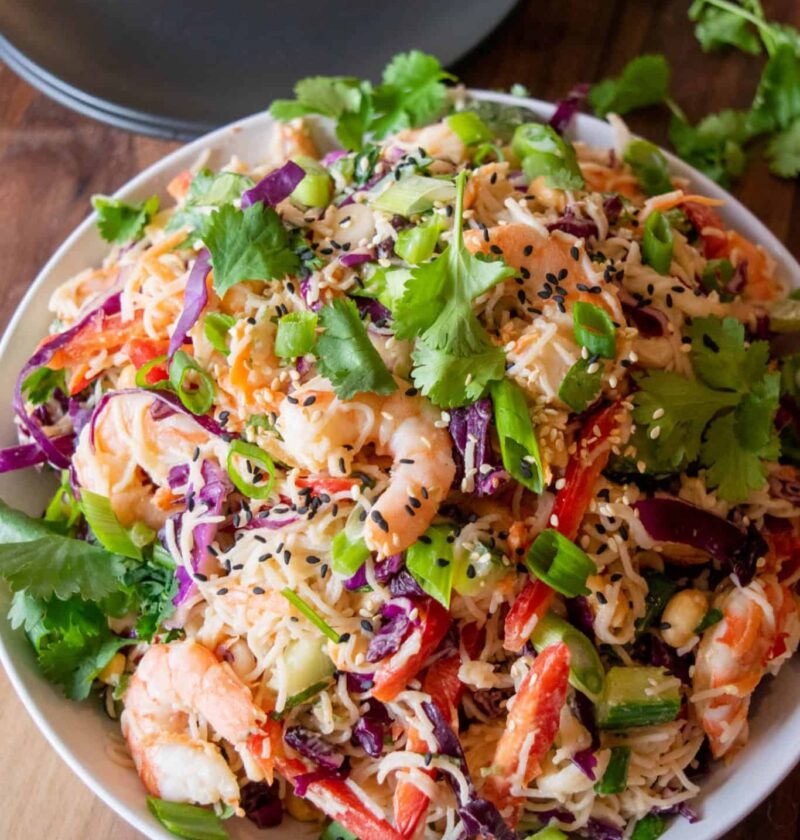 Zomerse Thaise noodle salade